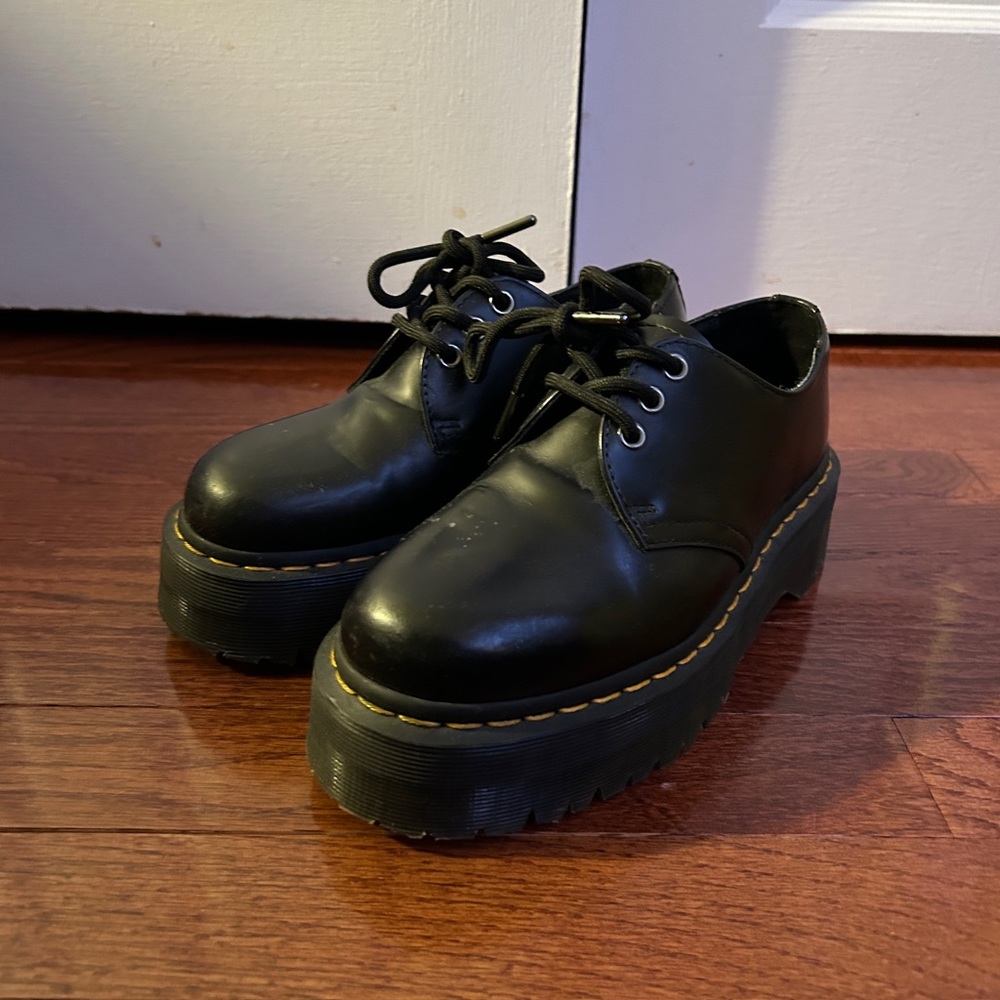 1461 platform low rise Dr martens Oxford men’s size6 women’s size7